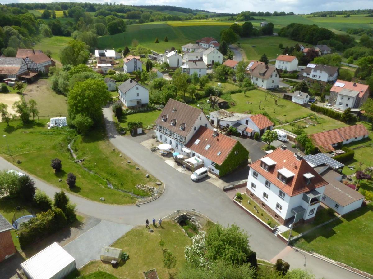 Ferienwohnung An Der Schlier Neuental Exteriér fotografie